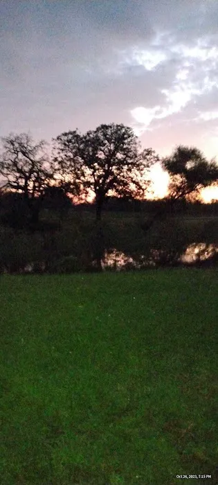 Cappy's Cove RV Park Picture 9