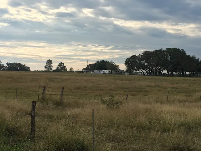 Gerhardt RV Park Picture 5