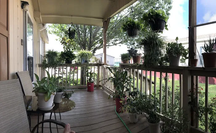 Camelot Place Picture 1