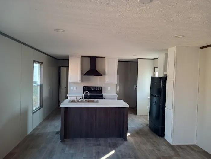 The Beach Mobile Home Community Picture 3