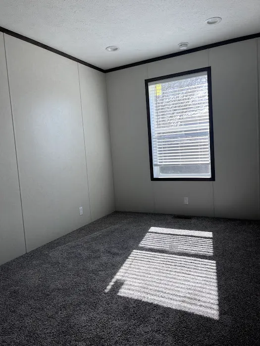 The Beach Mobile Home Community Picture 7