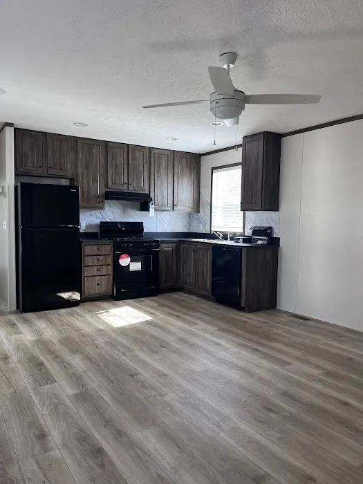 The Beach Mobile Home Community Picture 6