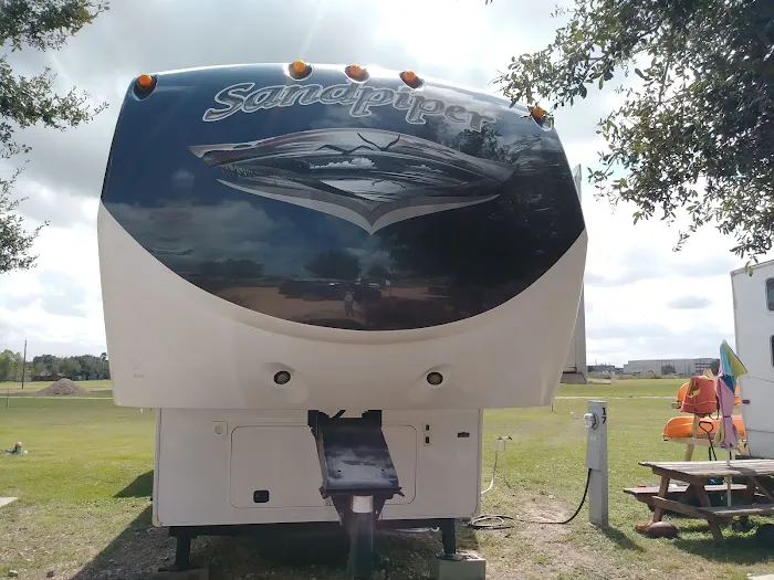 Aloe RV Park Picture 8