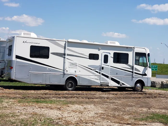 Wild Horse RV Park Picture 2