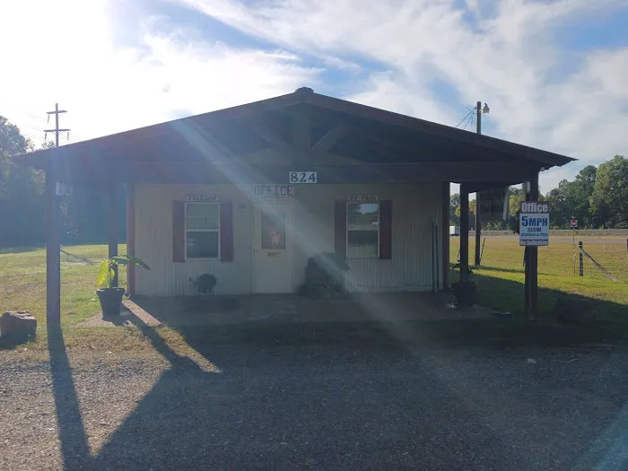 Cowboy Ranch RV Park Picture 2