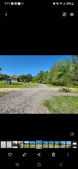 Chigger Hill RV Park Picture 4