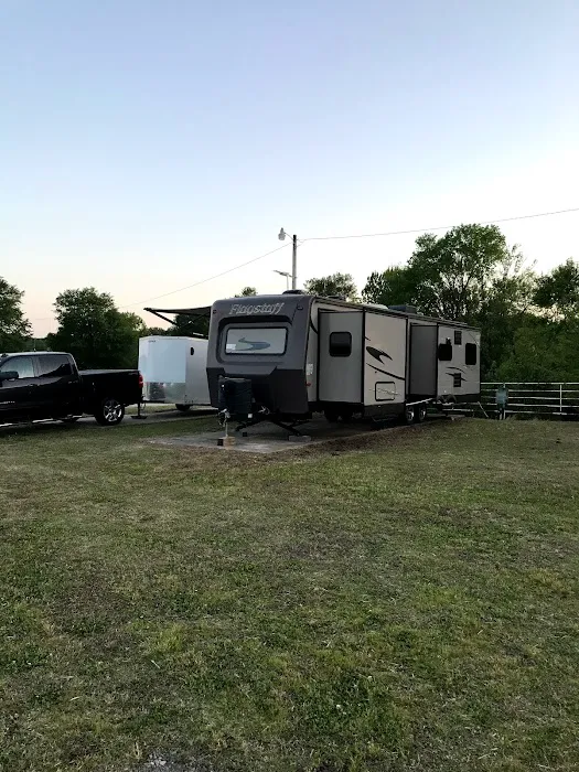 Lake Wister RV Park and Mini Storages Picture 6