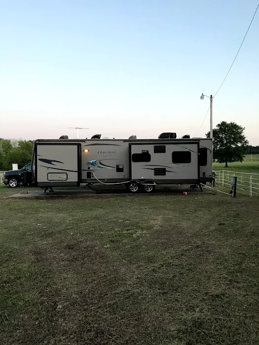 Lake Wister RV Park and Mini Storages Picture 7