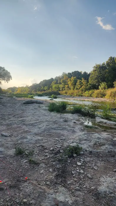 Riverside RV Hideaway Picture 5