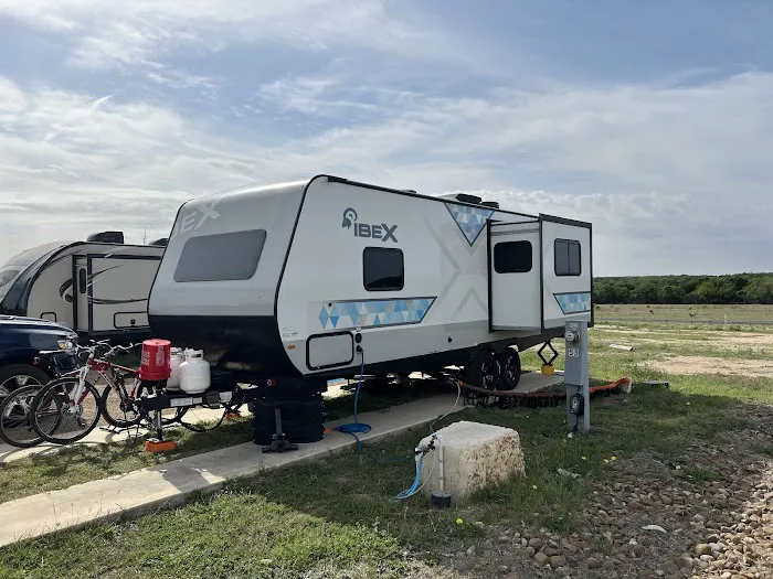 Sky Park RV Ranch Picture 1