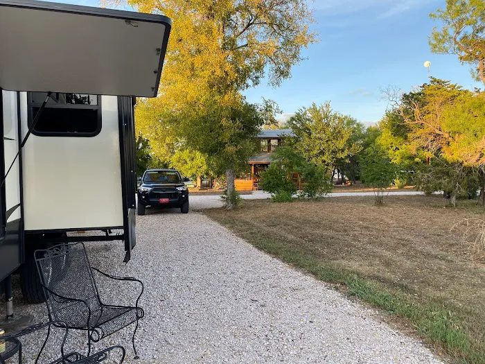 Cedar Bend RV Park Picture 3