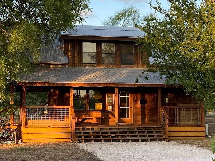 Cedar Bend RV Park Picture 5