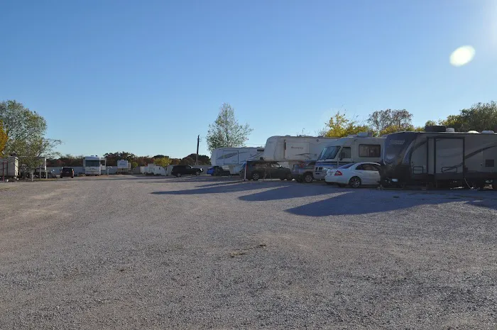 High Chaparral RV Park Picture 3
