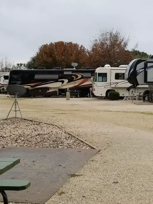 New Life RV Park Picture 7