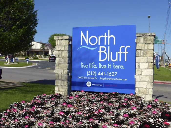 North Bluff Estates Manufactured Home Community Picture 9
