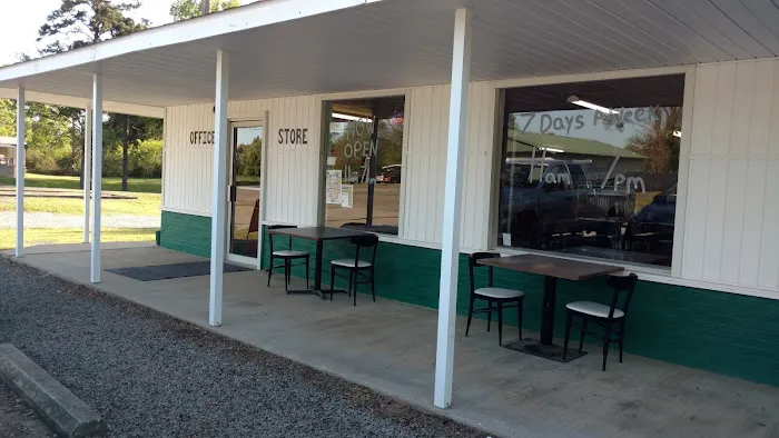 Lewisburg Bay RV Park Picture 1