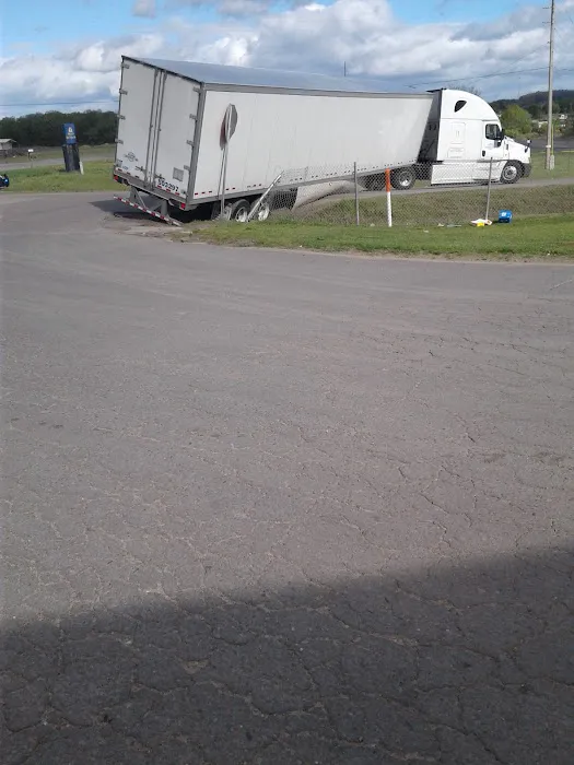 Morrilton RV Park Picture 7