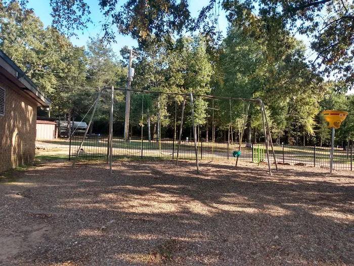 Morrilton RV Park Picture 10