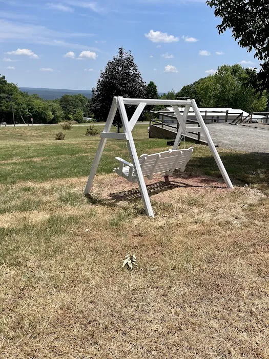 Hill Top RV Park Picture 2