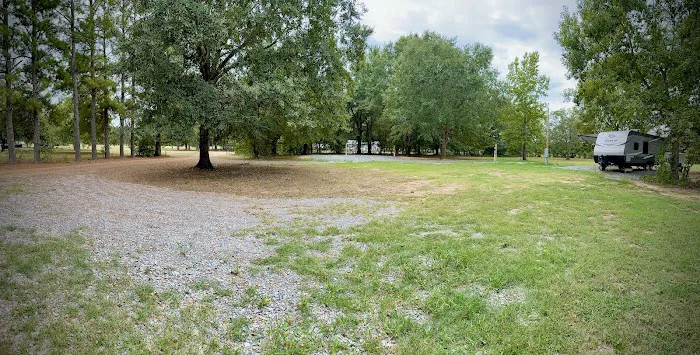 Hazzard RV Park Picture 2