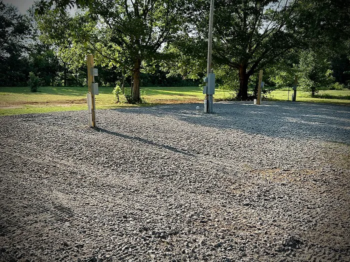 Hazzard RV Park Picture 10