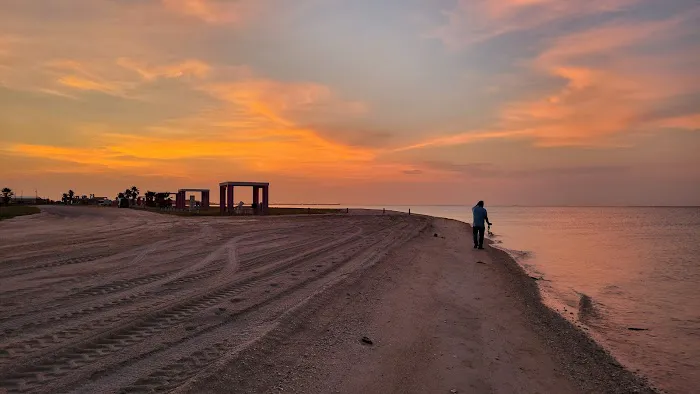 Sunrise on Mag RV Park Picture 2