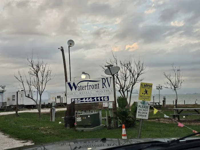 Waterfront RV Picture 8