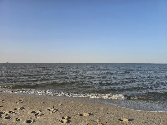 Waterfront RV Picture 6