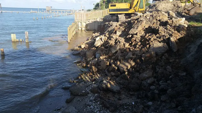 Waterfront RV Picture 3