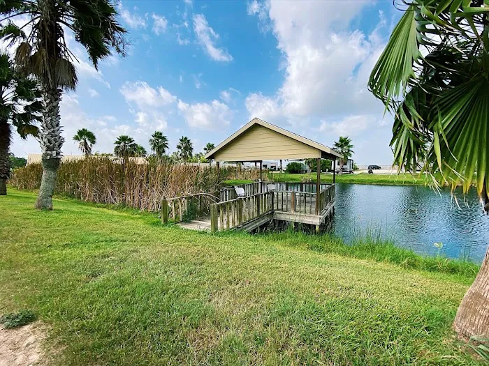 Enchanted Lakes of Edna Rv Park Picture 9