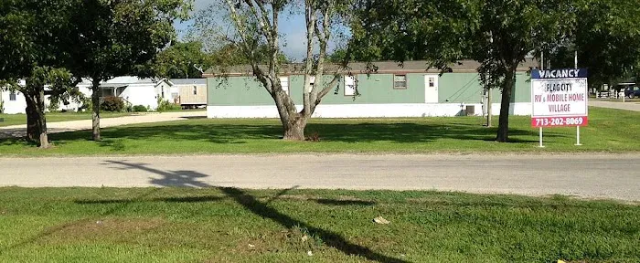 Flag City RV & Mobile Home Village Picture 3