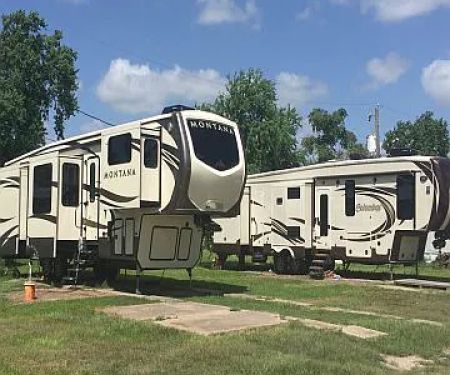 Flag City RV & Mobile Home Village