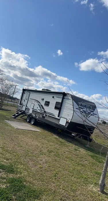 Besos Ranch RV Park Picture 1