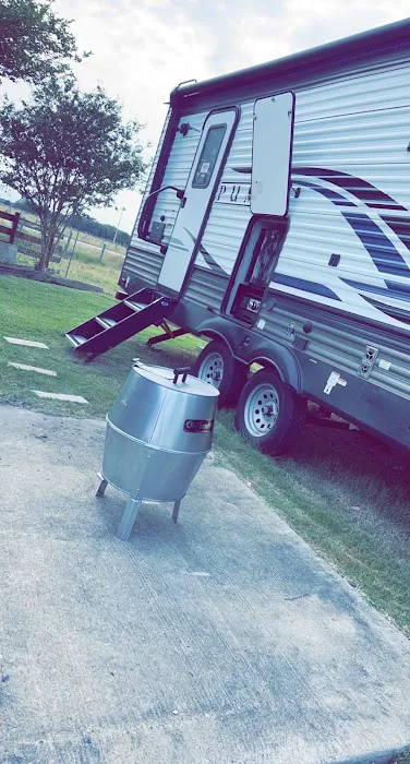 Besos Ranch RV Park Picture 4