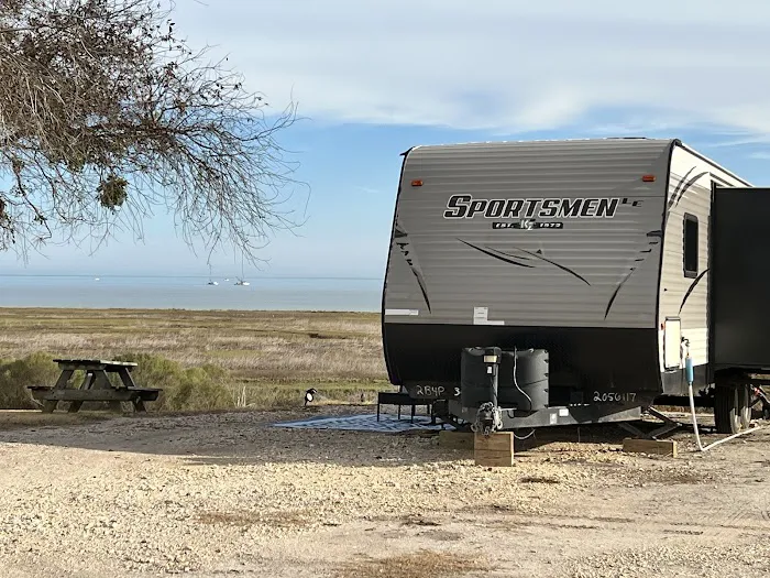 Lavaca Bay RV Park Picture 2