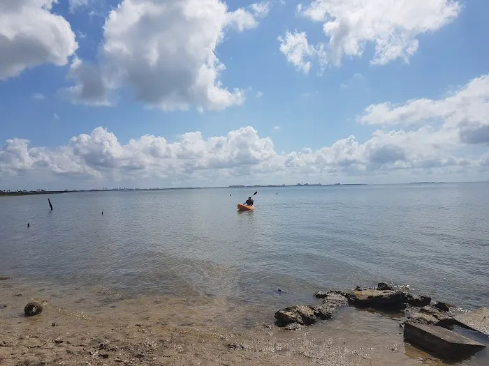 Lonestar RV Park Picture 5