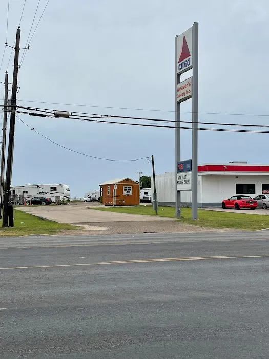 Lonestar RV Park Picture 10