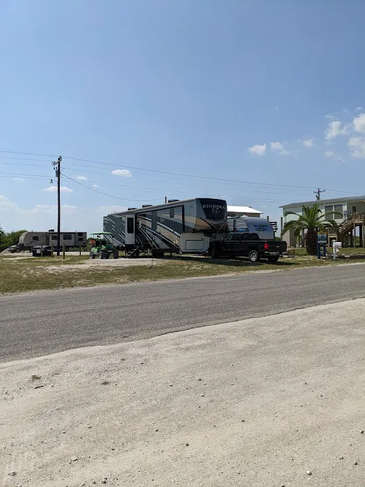 Beside The Bay RV Park Picture 10