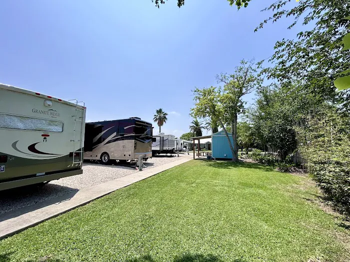 Pelican's Post RV Park Picture 10