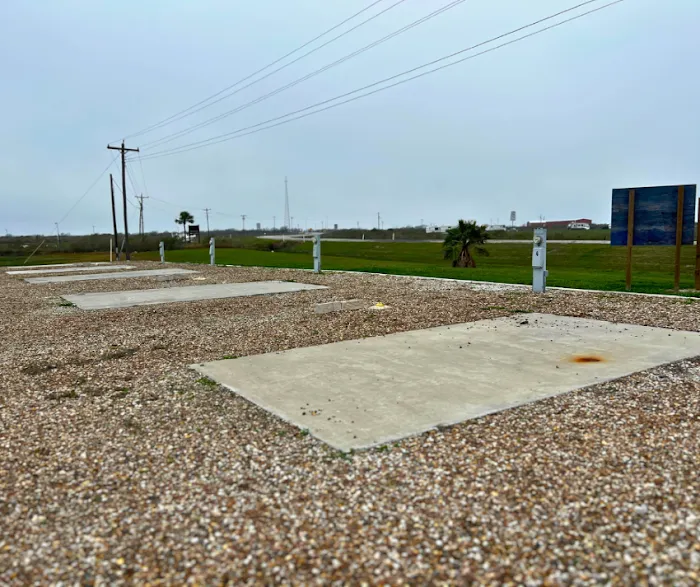 Magnolia Beach RV Park - Port Lavaca Texas Picture 10