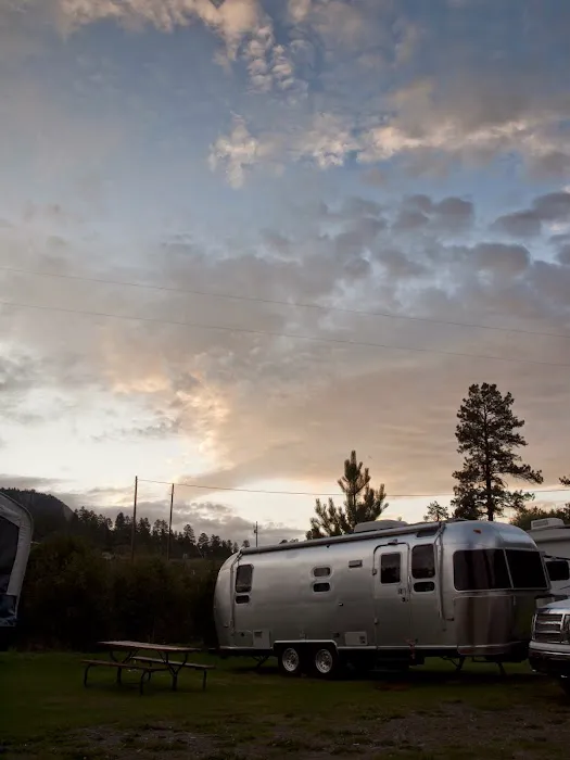 Mustang RV Park Picture 2