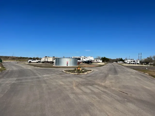 Steelhorn RV Park Picture 9