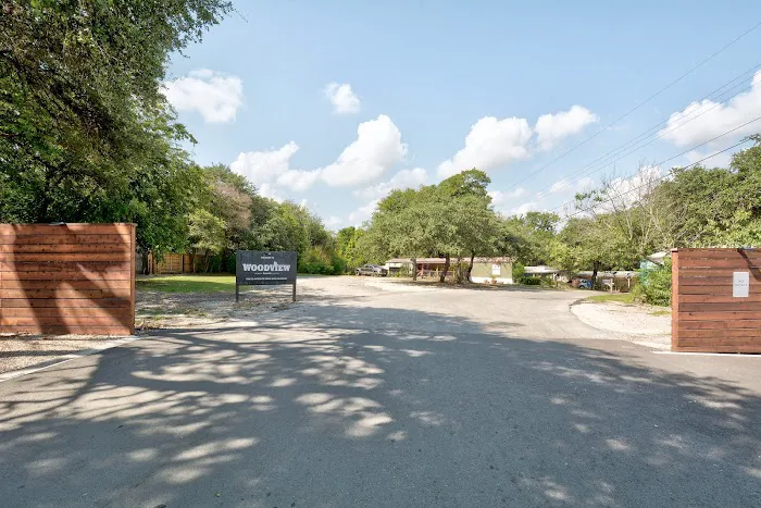 Woodview Community Picture 3