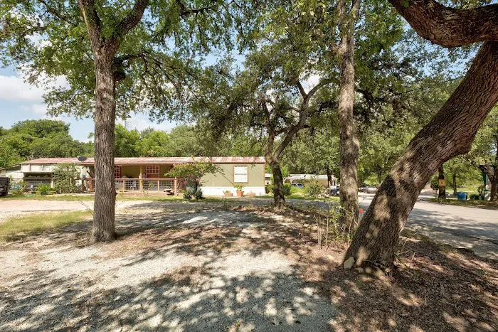 Woodview Community Picture 5