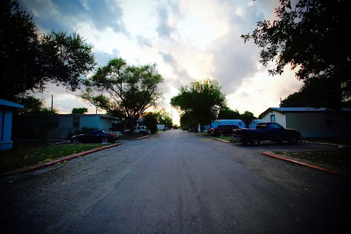 Little Texas MHC Picture 8