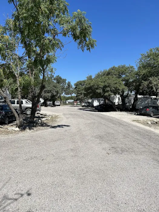 Lakeside RV Park Picture 8