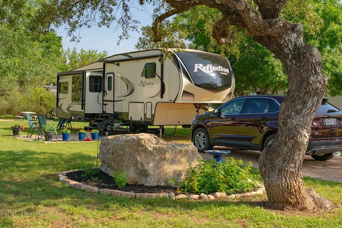 Sun Outdoors Lake Travis Picture 9