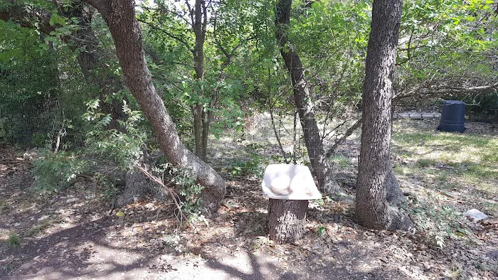 Lake Travis Inn & RV Park Picture 2