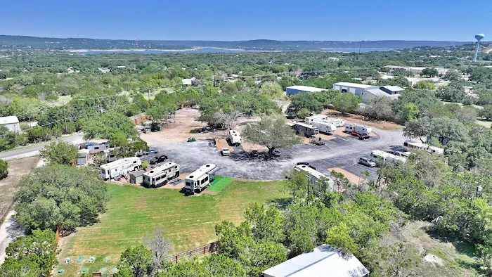 Lakeside RV Park Picture 10