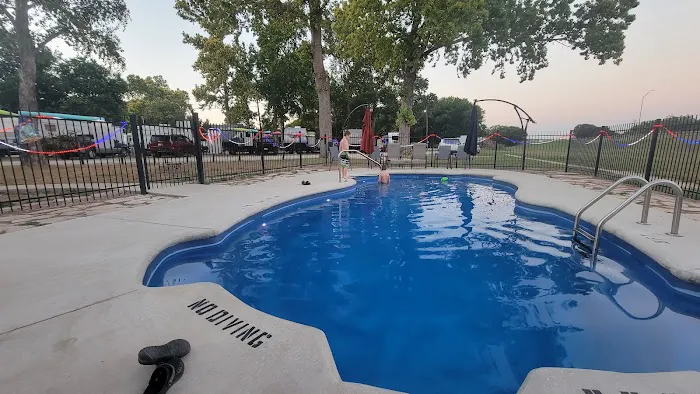 Twin Palms RV Park Picture 1